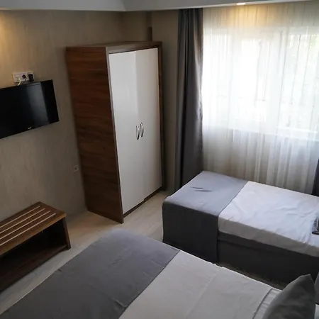 Otel Dream 2*